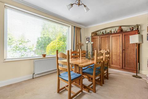 Waters End Broom Water West, Teddington, TW11 9QH