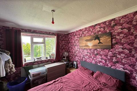 2 bedroom bungalow for sale, Lamborne Rise, Scunthorpe DN16