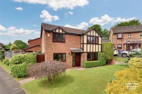 3 bedroom detached house for sale, Wordsworth Close, Rugeley WS15