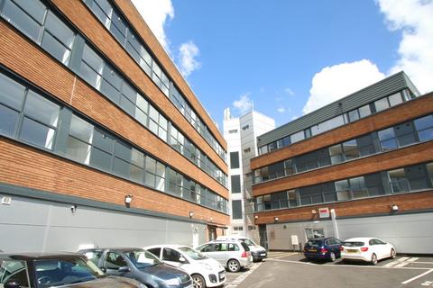 2 bedroom flat to rent, Century House, 100 Stratford Road, Solihull, B90