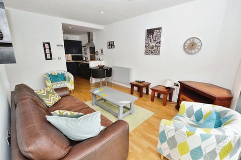 2 bedroom flat for sale, The Lock Building, Southern Gateway, Greater Manchester, M1