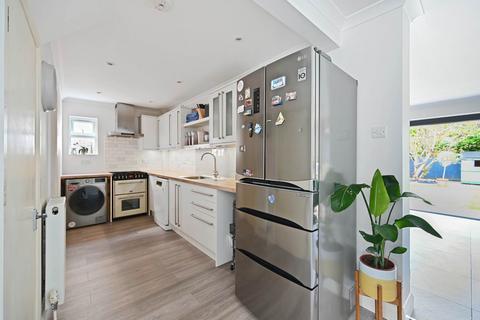 4 bedroom house to rent, Lower Downs Road, Wimbledon, London, SW20