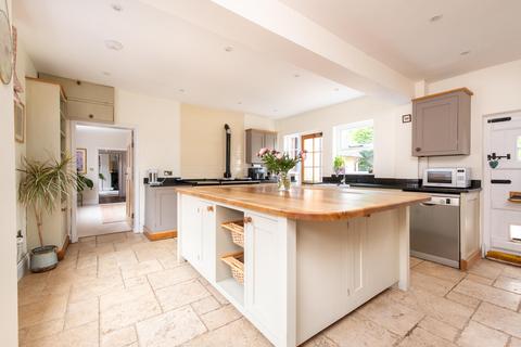 5 bedroom detached house for sale, Chapel Street, Wellesbourne, Warwick, Warwickshire, CV35