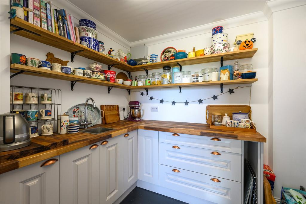 Larder