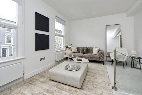 3 bedroom flat for sale, Harwood Road, Fulham, SW6