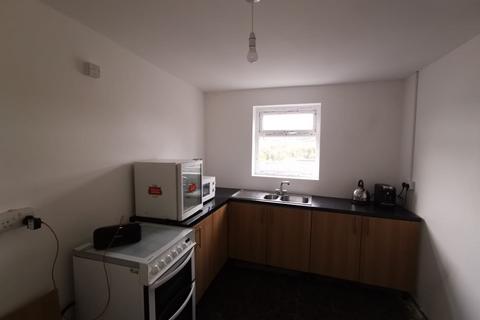 3 bedroom terraced house to rent, Wimbourne Street, Merthyr Tydfil CF48