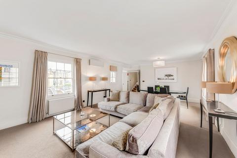 3 bedroom apartment for sale, London SW1X