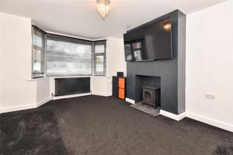 3 bedroom semi-detached house for sale, Knightsway, Garforth, Leeds, West Yorkshire