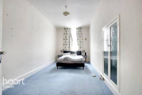 3 bedroom property for sale, Fore Street, Torquay