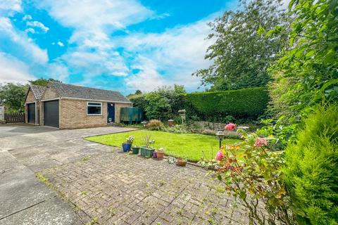 3 bedroom bungalow for sale, Whitton Road, Alkborough, North Lincolnshire, DN15