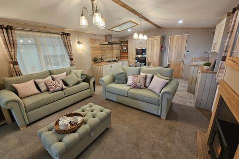 2 bedroom lodge for sale, Pickering York