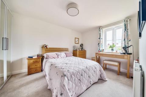 4 bedroom detached house for sale, Banbury,  Oxfordshire,  OX16