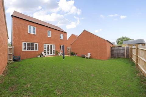 4 bedroom detached house for sale, Bodicote,  Oxfordshire,  OX16
