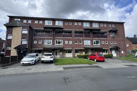 3 bedroom flat for sale, Broomcroft Road, Birmingham, West Midlands, B37 6HE