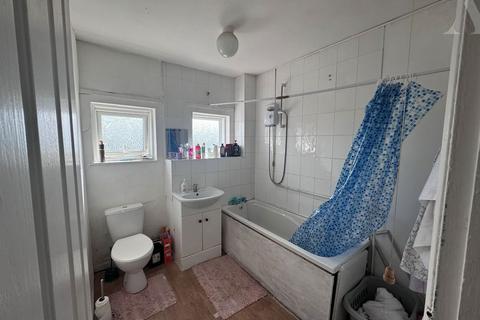 59 Broomcroft Road, Birmingham, B37 6HE