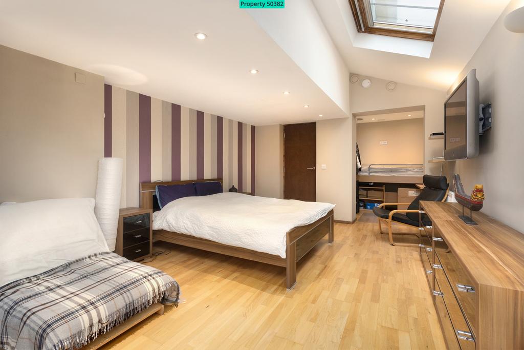 Main Room - Unit 1