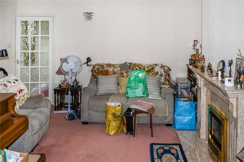 18 Ash Grove, Bingley, BD16 1LU