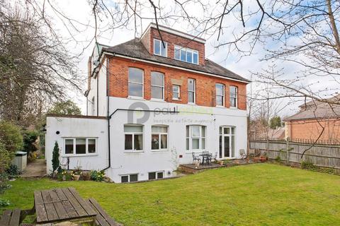 Flat 7, 11 Normanton Road, South Croydon, CR2 7AE
