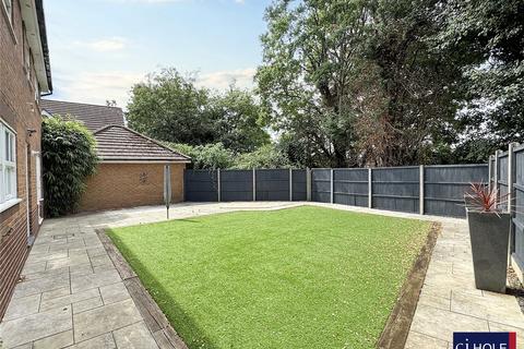 43 Broad Leys Road, Barnwood, Gloucester, GL4 3YW