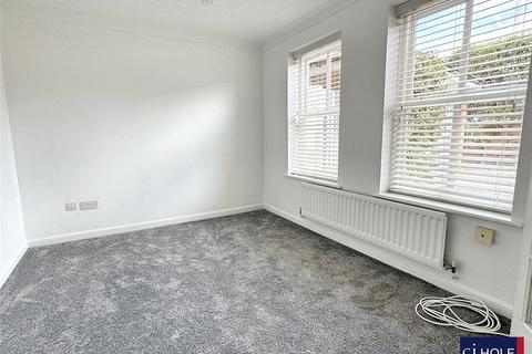43 Broad Leys Road, Barnwood, Gloucester, GL4 3YW