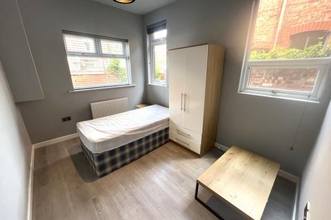 1 bedroom in a house share to rent, Barnsley Street, Springfield, Wigan, WN6