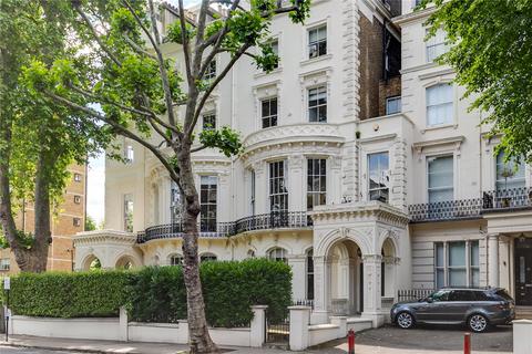 4 bedroom duplex to rent, Clifton Gardens, London W9