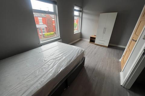 1 bedroom in a house share to rent, Barnsley Street, Springfield, Wigan, WN6