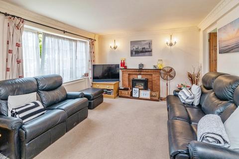 4 bedroom detached house for sale, Ashridge Close, Milton Keynes MK3