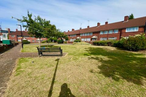 5 Heneage Place, Birmingham, B7 4ER