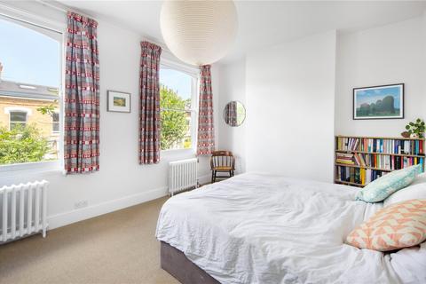 4 bedroom terraced house for sale, Kynaston Road, Stoke Newington, London, N16