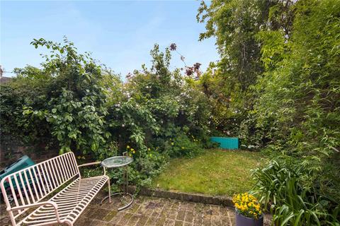 4 bedroom terraced house for sale, Kynaston Road, Stoke Newington, London, N16