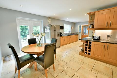 4 bedroom detached house for sale, Cowell Grove, Highfield, Rowlands Gill