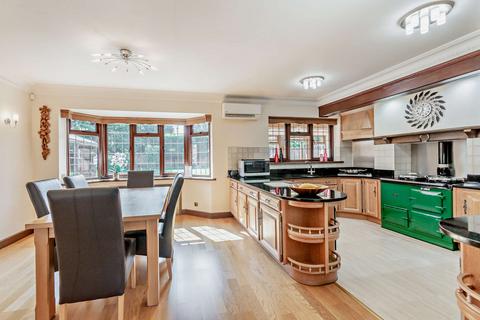 undefined, Nightingale Lane Maidenhead, Berkshire, SL6 7QL