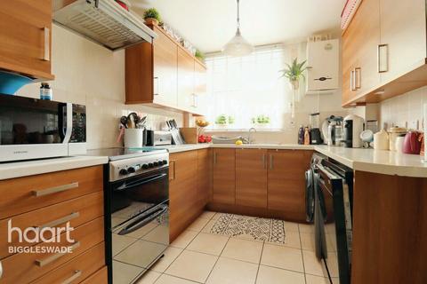 3 bedroom terraced house for sale, College Road, Sandy