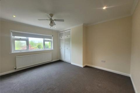 3 bedroom bungalow to rent, Ayebridges Avenue, Egham, Surrey, TW20