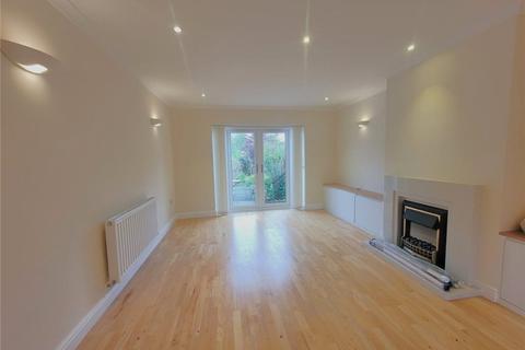 3 bedroom bungalow to rent, Ayebridges Avenue, Egham, Surrey, TW20