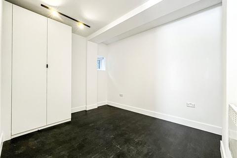 1 bedroom apartment to rent, Percy Road, Twickenham, TW2