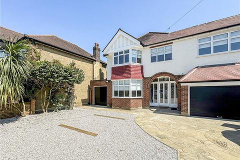 1 bedroom apartment to rent, Percy Road, Twickenham, TW2