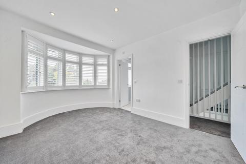 56 Lingfield Crescent, London, SE9 2RJ