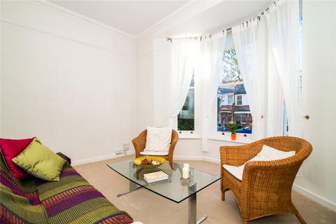 34b Queens Road, Twickenham, TW1 4EX