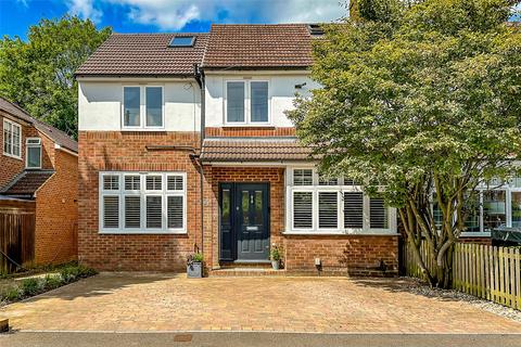 4 bedroom semi-detached house for sale, Boleyn Drive, St. Albans, Hertfordshire, AL1