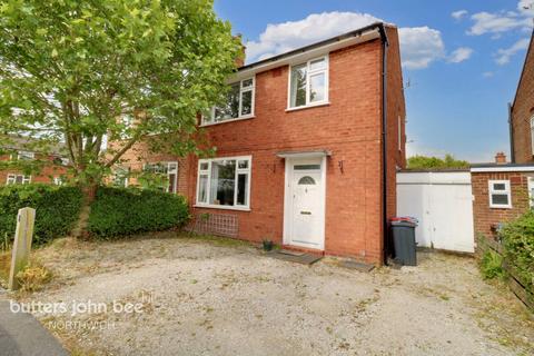 3 bedroom semi-detached house for sale, Laburnum Road, Northwich