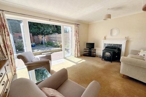 33 Foxley Close, Blackwater, Camberley, GU17 0JY