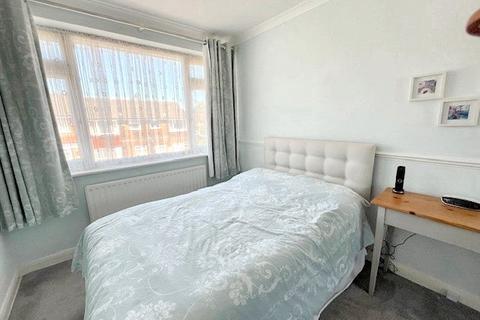 33 Foxley Close, Blackwater, Camberley, GU17 0JY