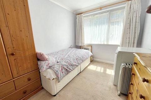 33 Foxley Close, Blackwater, Camberley, GU17 0JY