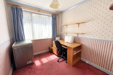 33 Foxley Close, Blackwater, Camberley, GU17 0JY