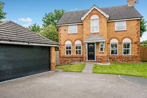 4 bedroom detached house for sale, Thackley, Thackley BD10