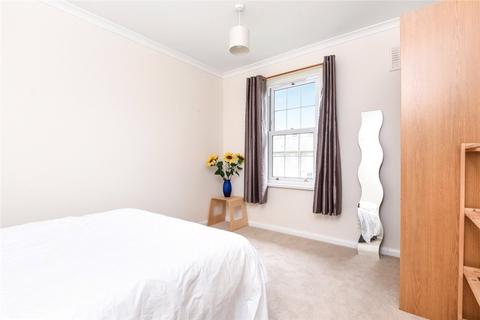 2 bedroom maisonette for sale, Pond Close, Blackheath, London