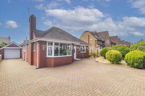 3 bedroom bungalow for sale, Garstang Road East, Poulton Le Fylde FY6