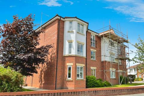 2 bedroom flat for sale, Rhuddlan Court, Saltney, Chester, Flintshire, CH4
